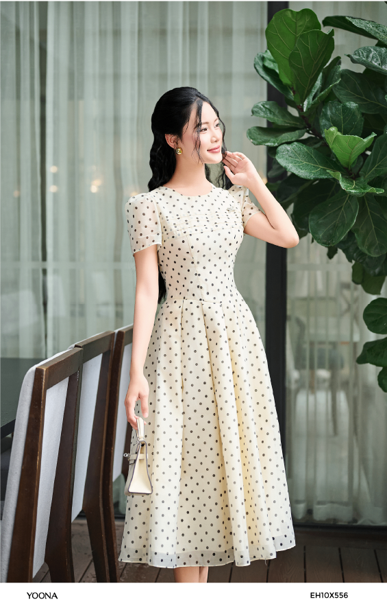 EH10X556 - Đầm tơ xước chấm bi