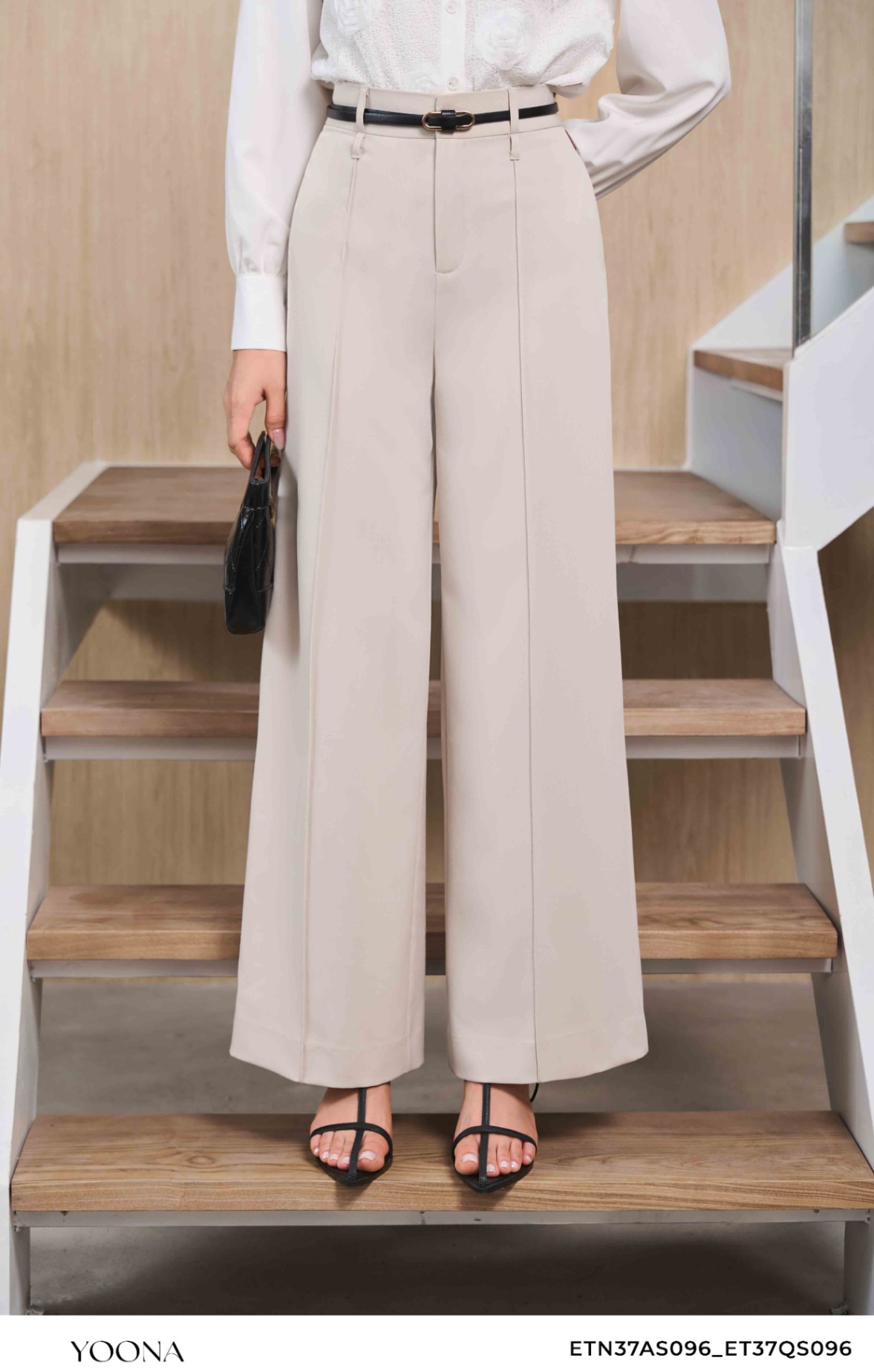 ET37QS096 - Quần twill silk xước