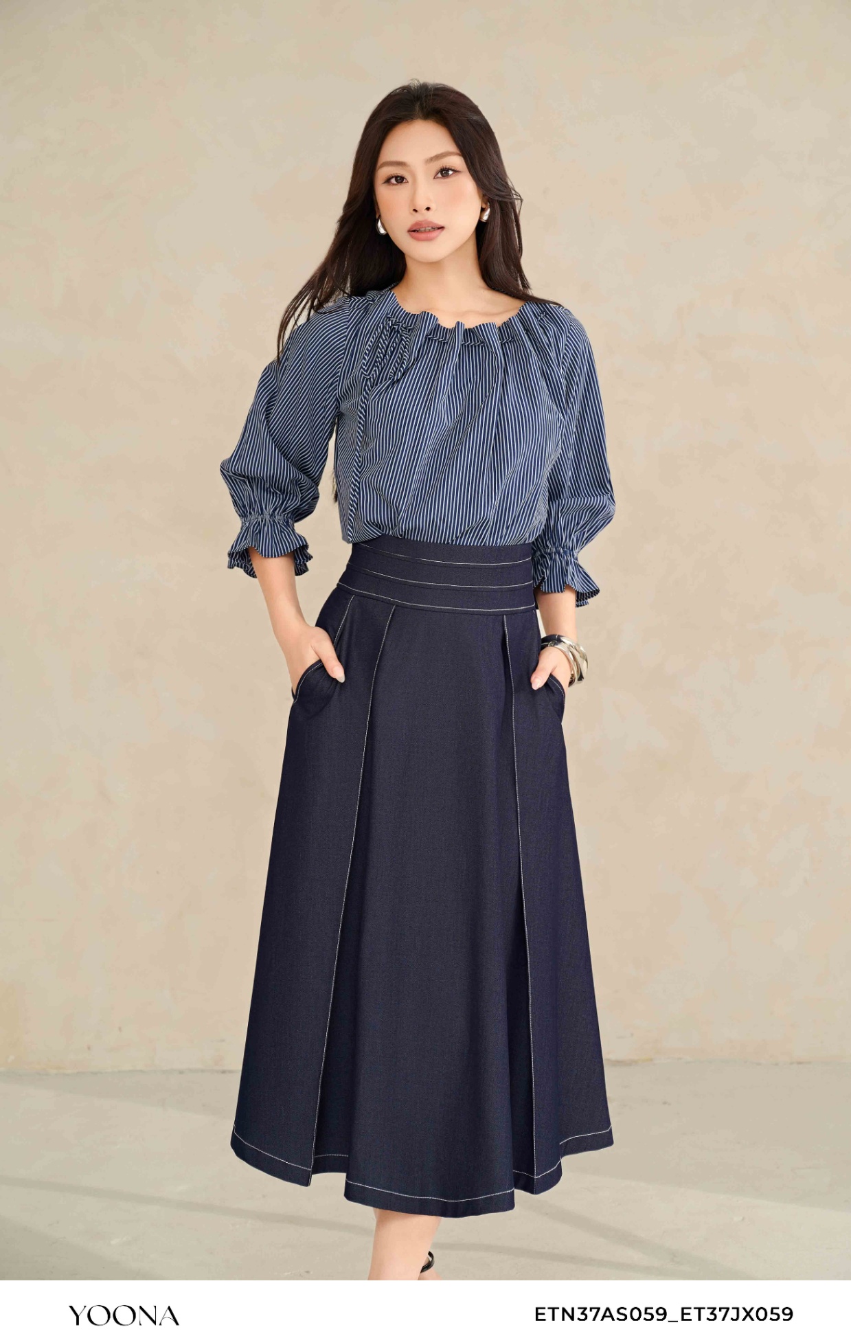 ET37JX059 - Juyp denim xanh than