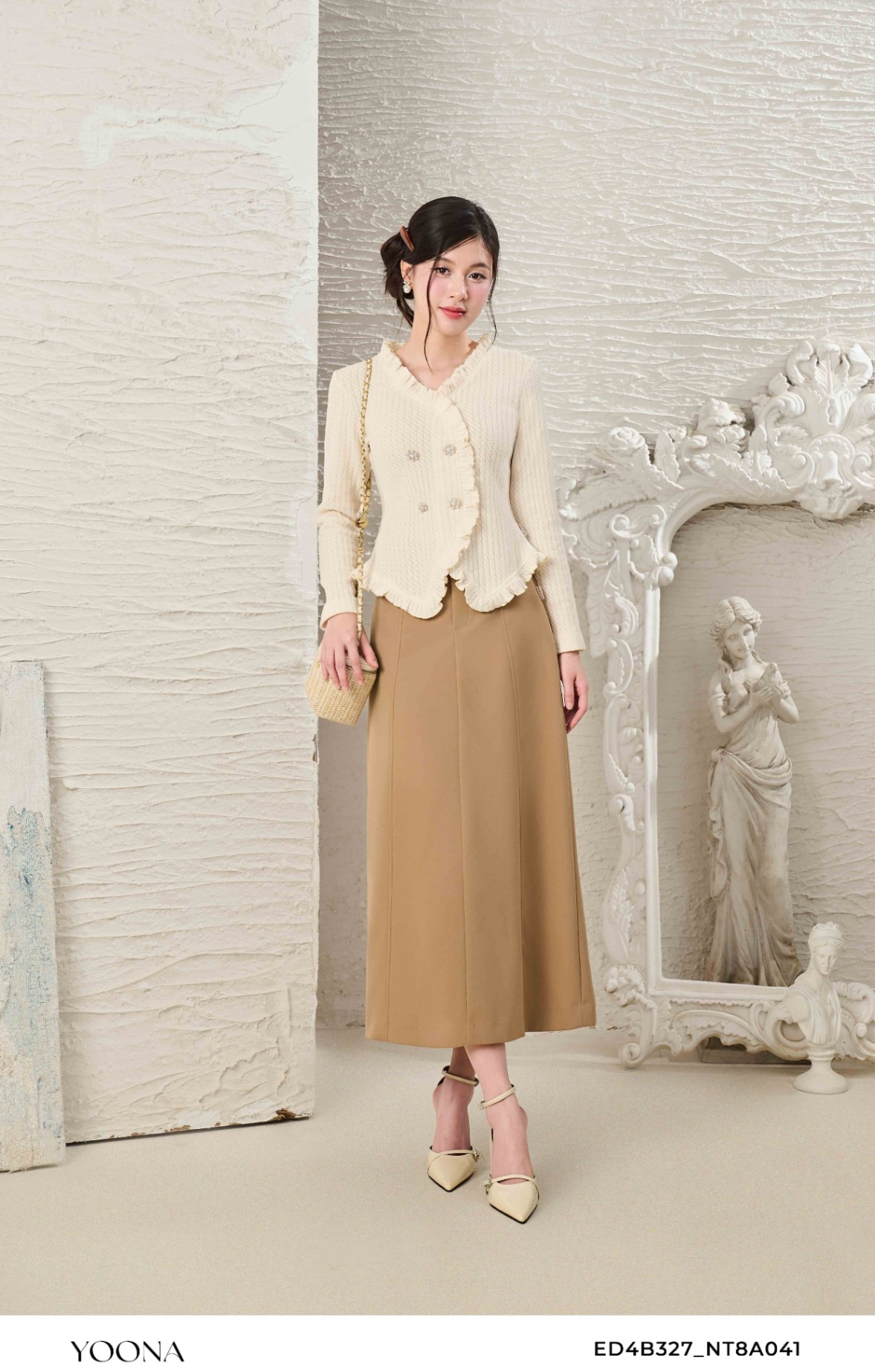 ED4B327 - Áo len nhung kẻ