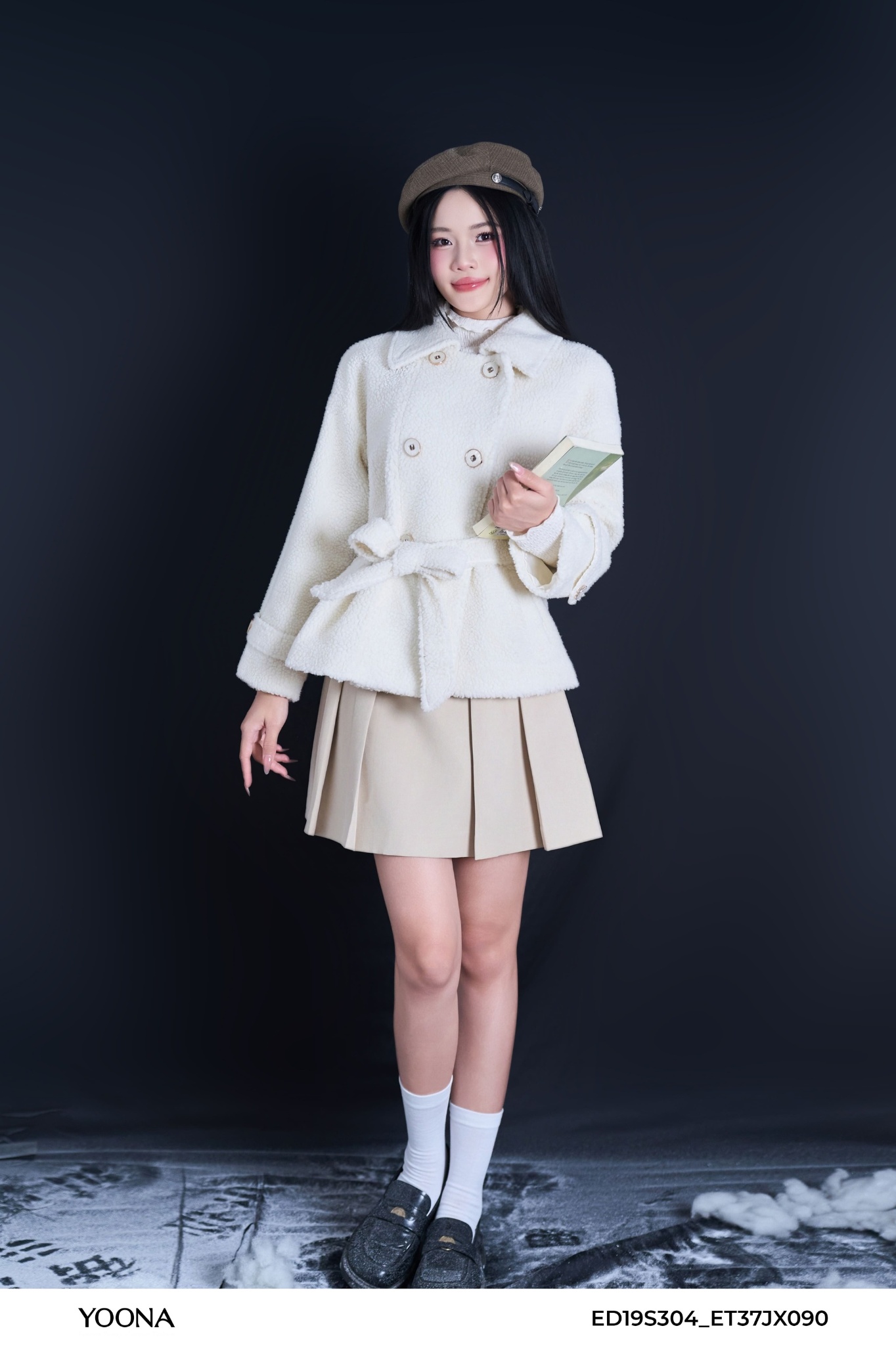 ED19S304 - Áo khoác dạ lông cừu