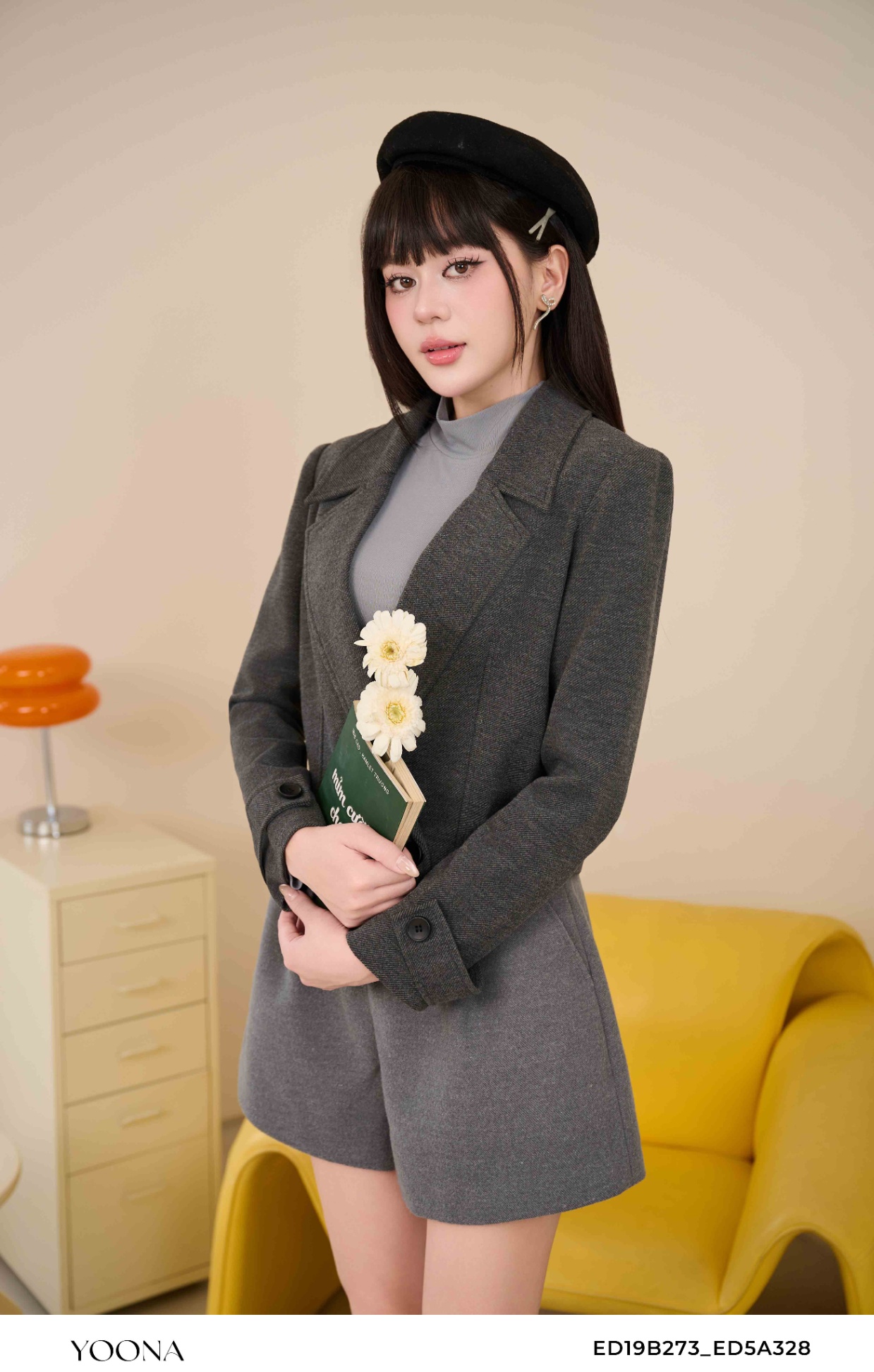 ED19B273 - Áo khoác dạ len chéo