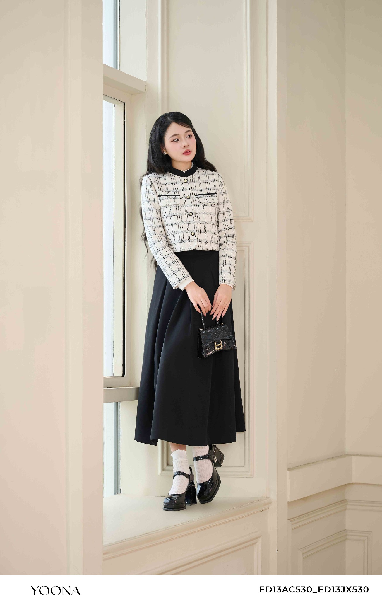 ED13AC530 - Sét bộ dạ tweed kim sa kẻ đen
