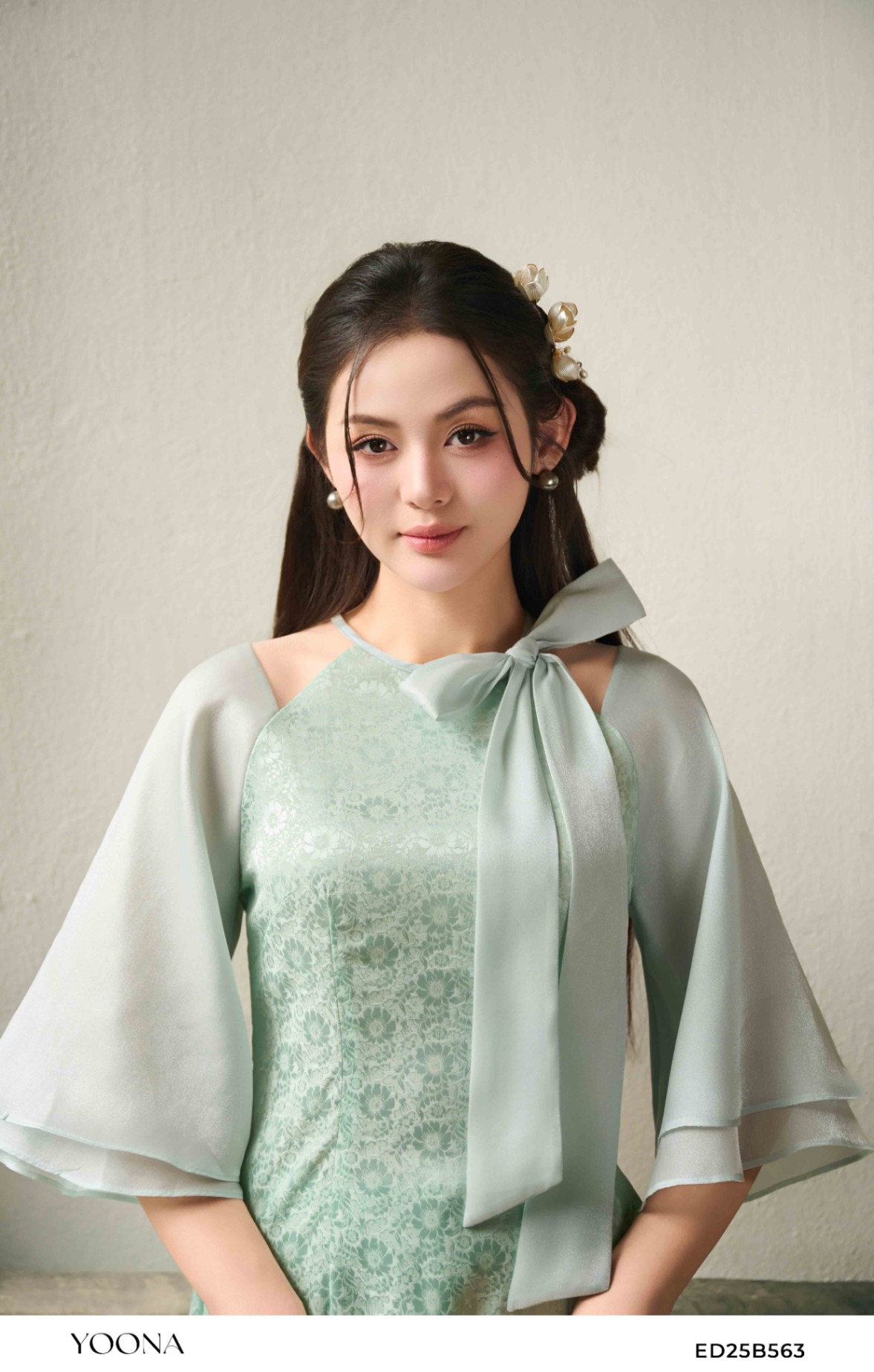 ED25B563 - Sét bộ áo dài lụa hoa cúc
