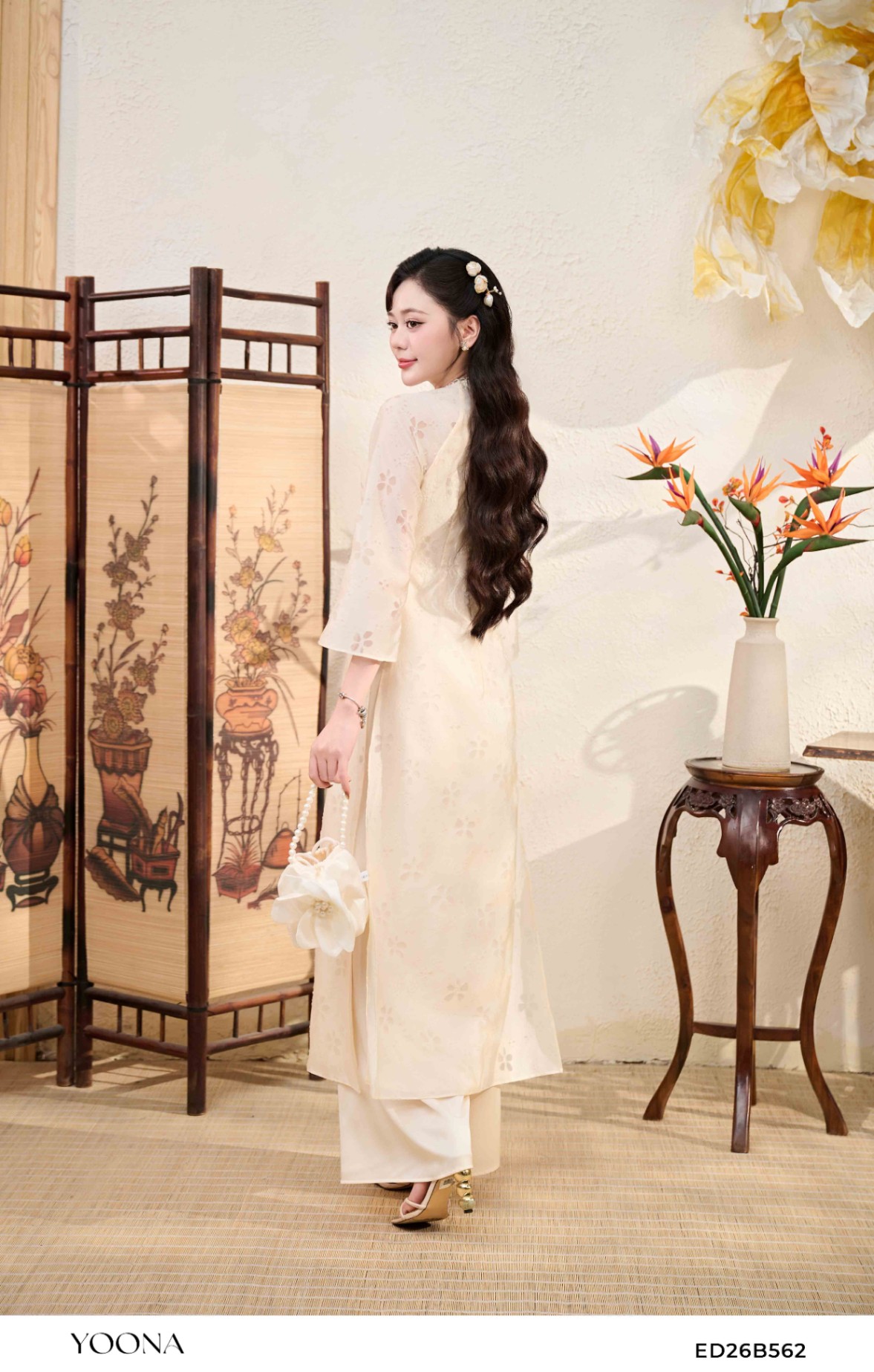 ED26B562 - Sét bộ áo dài tơ dập hoa 3D