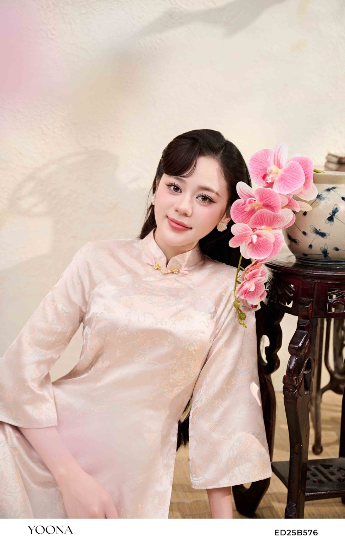 ED25B576 - Sét bộ gấm thêu hoa 3D