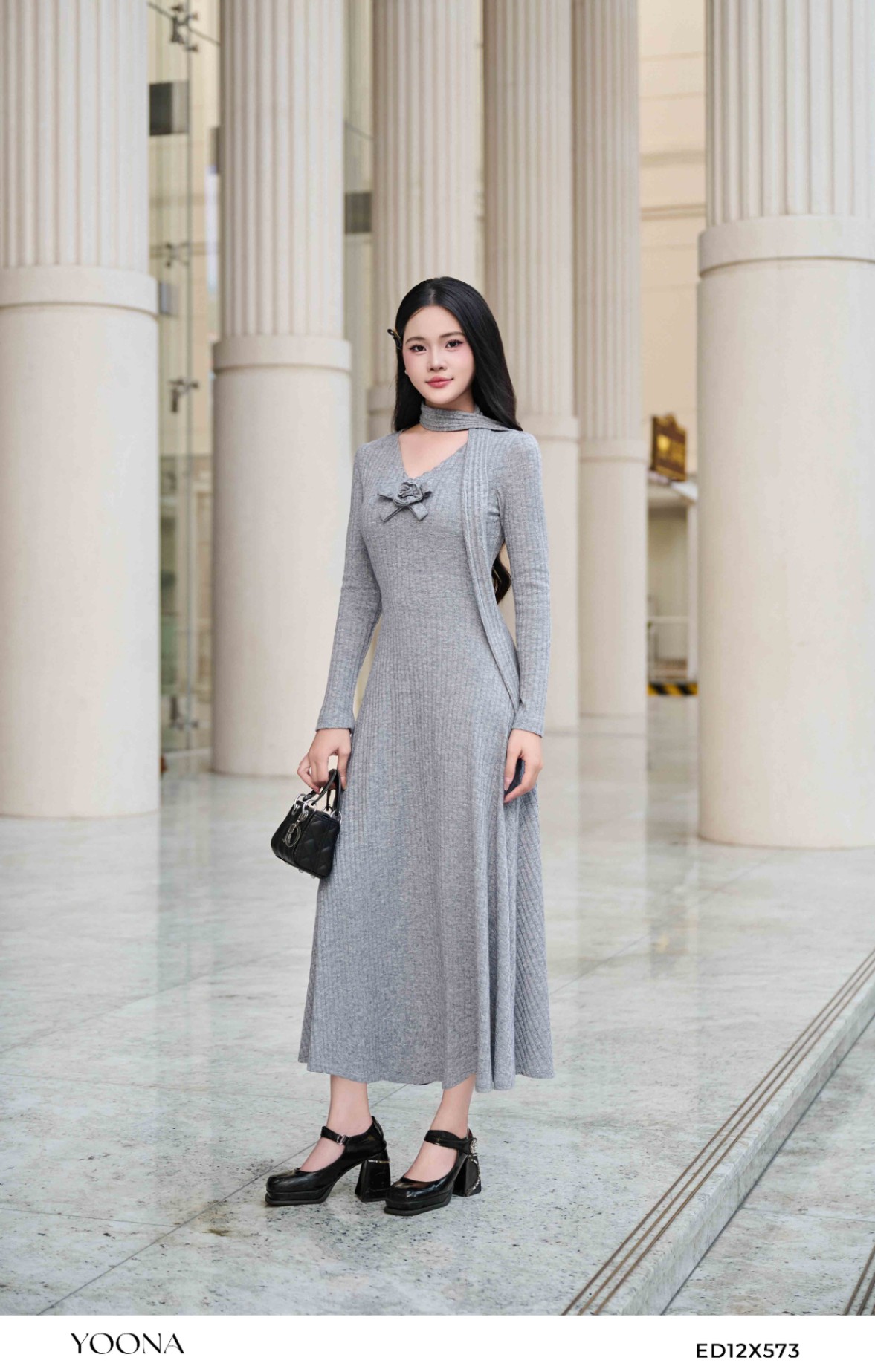 ED12X573 - Đầm len gân đũa
