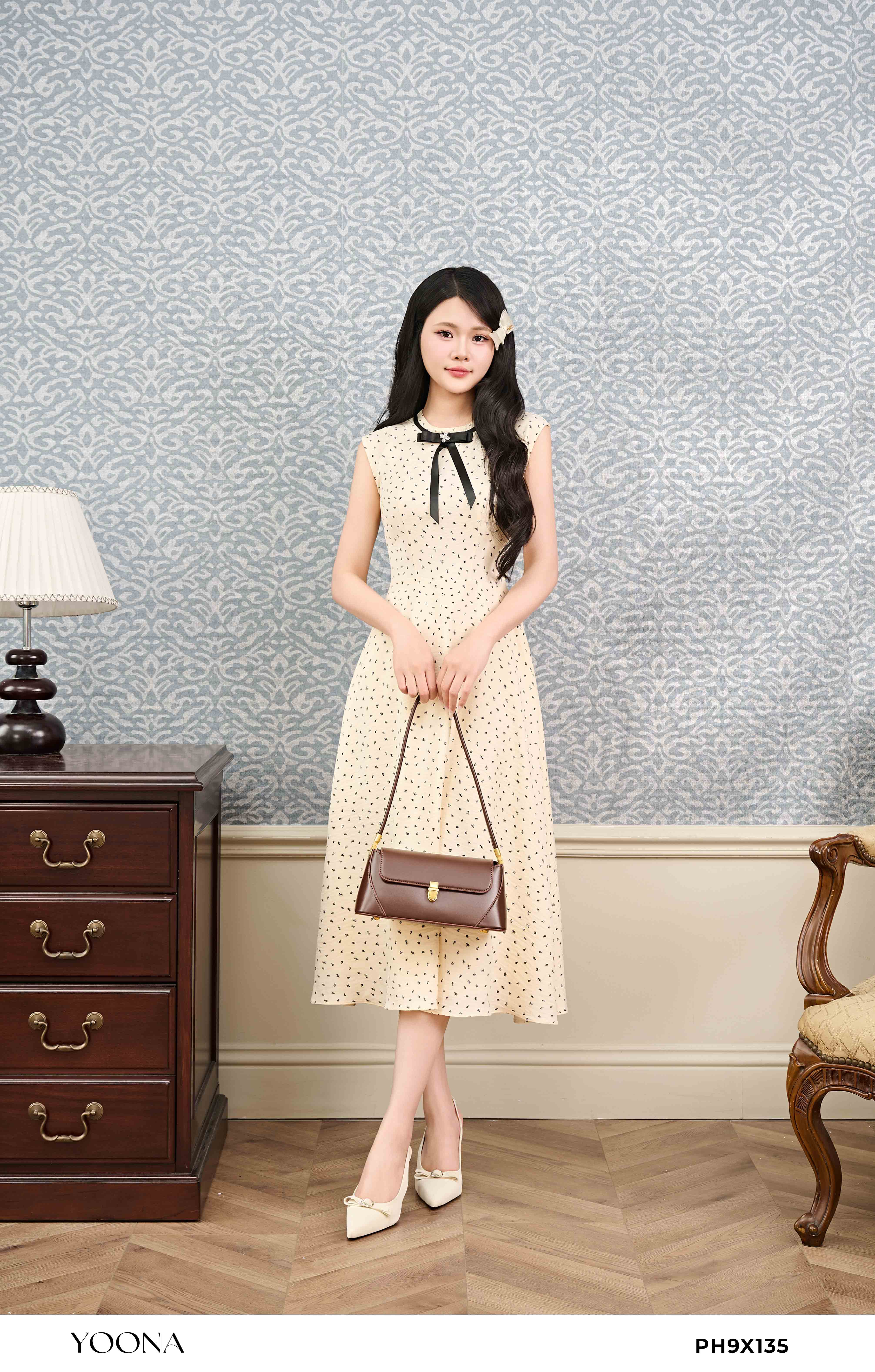 PH9X135 - Đầm đũi vân chéo hoa nhí đen