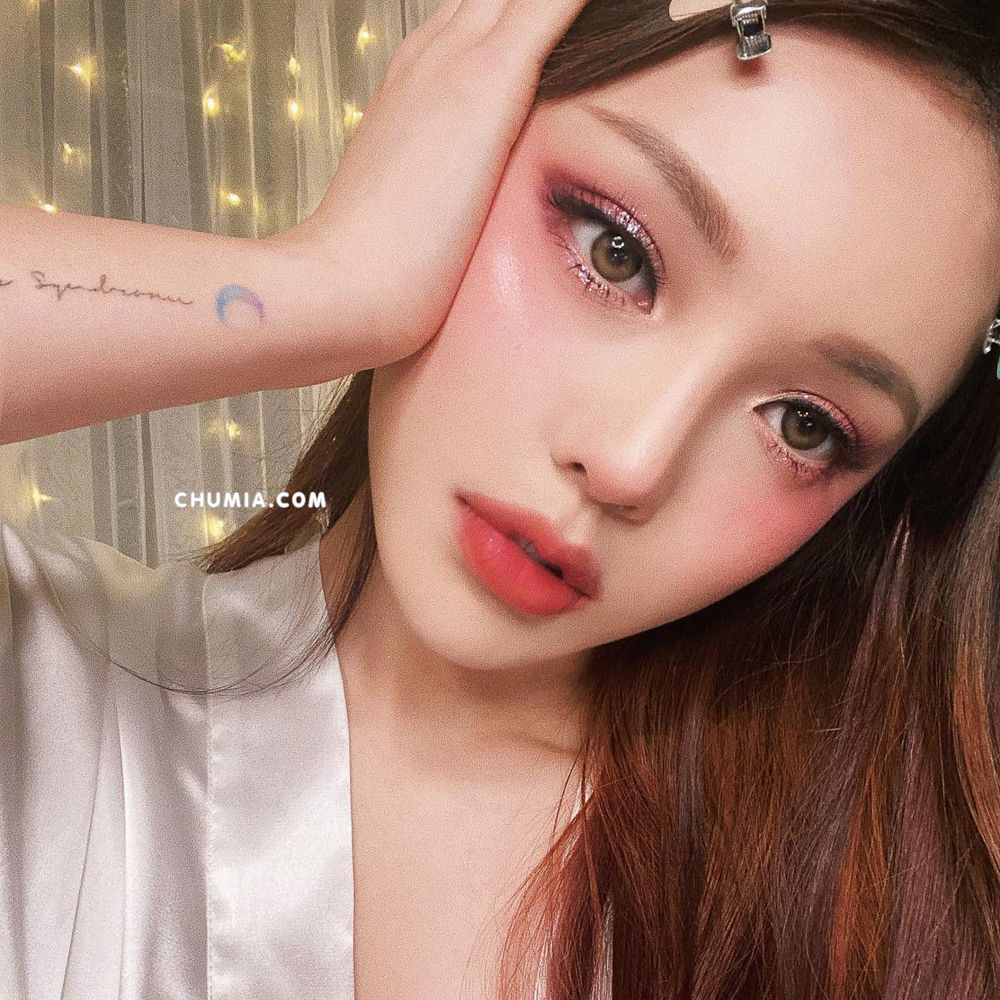 Phấn mắt COLOURPOP x biti - màu candy button