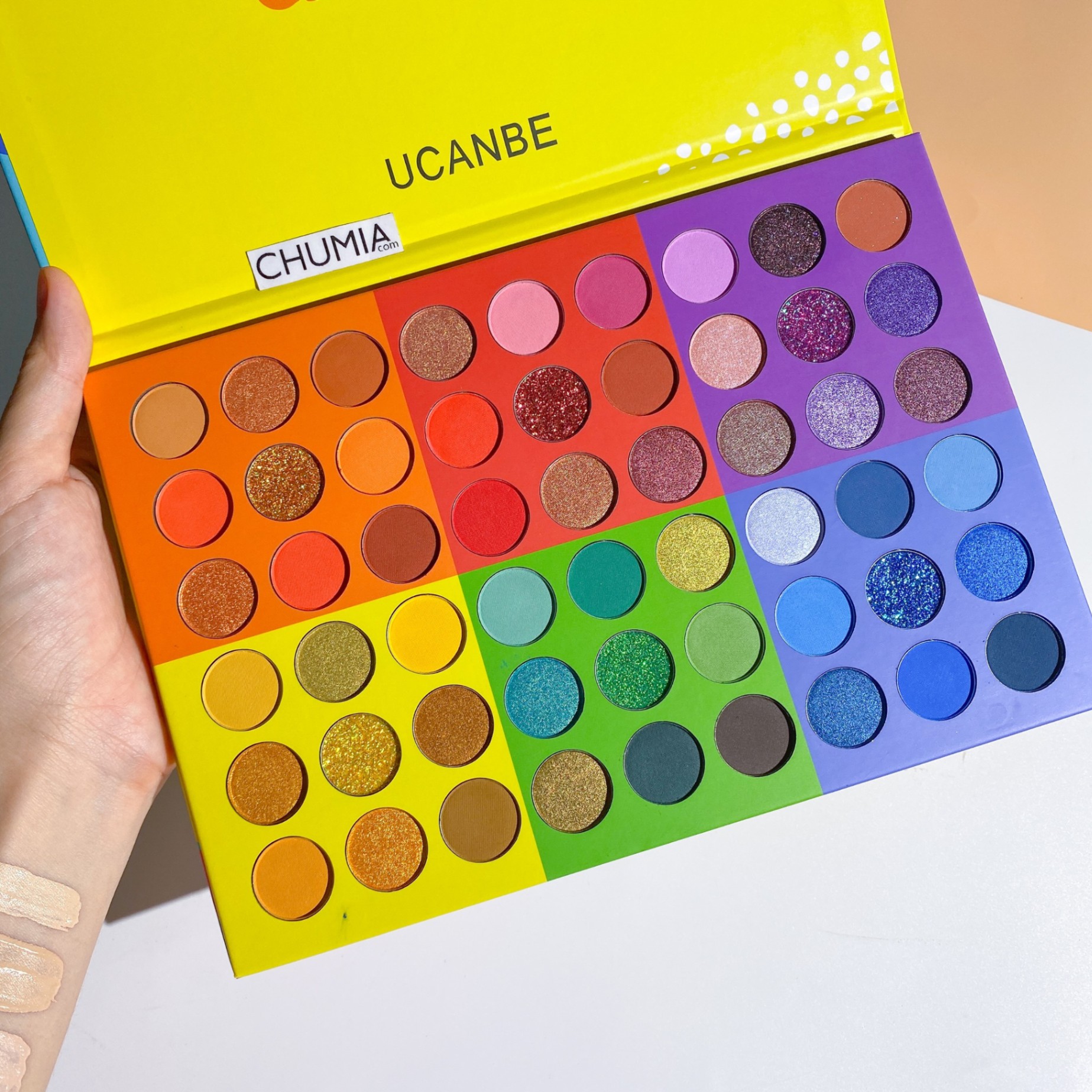 Phấn mắt UCANBE splashy candies 54 ô