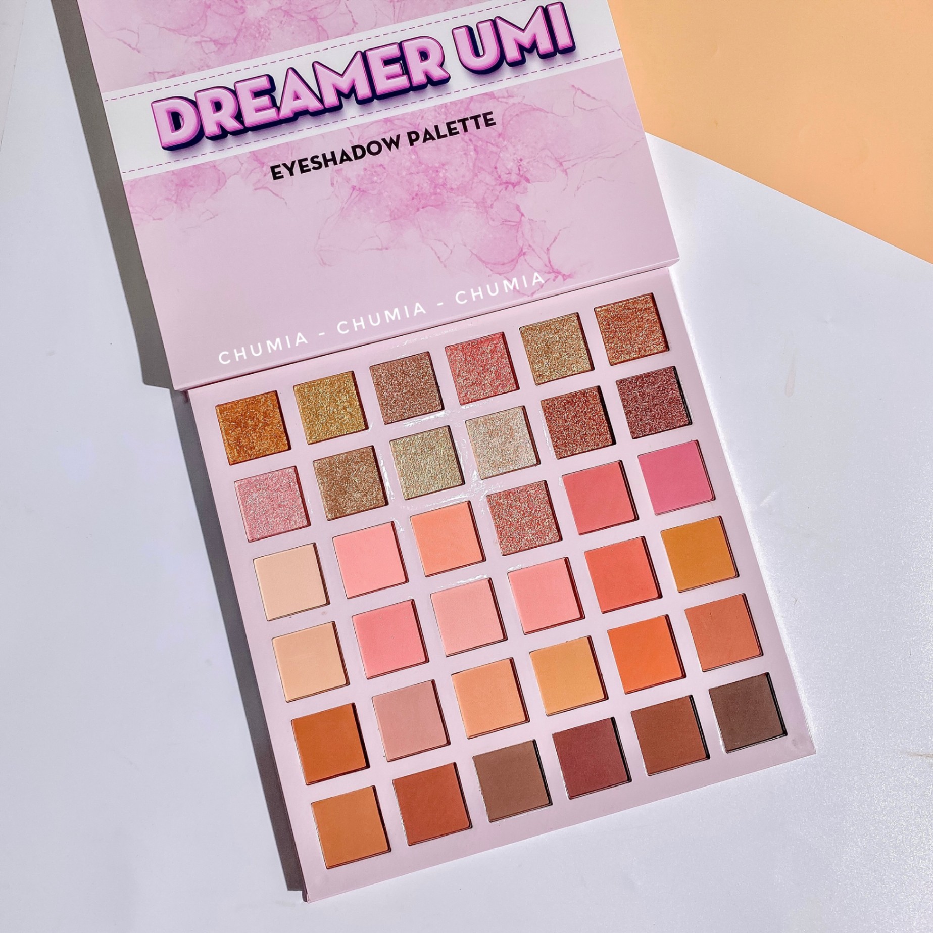 Phấn mắt DREAMER UMI eyeshadow 36 ô