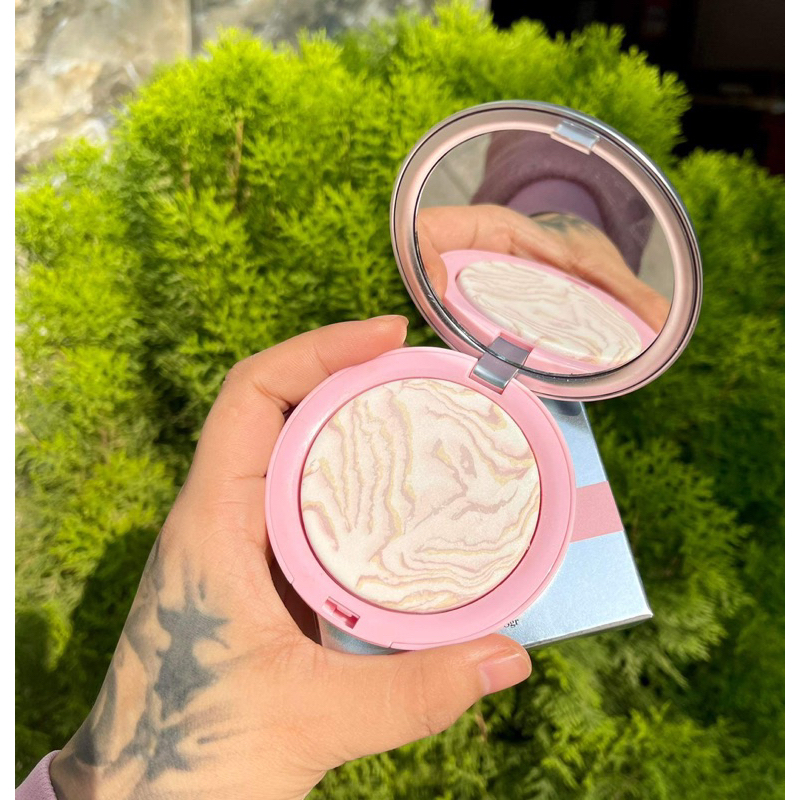 Phấn phủ DREAMER UMI pressed illuminating - lollipop