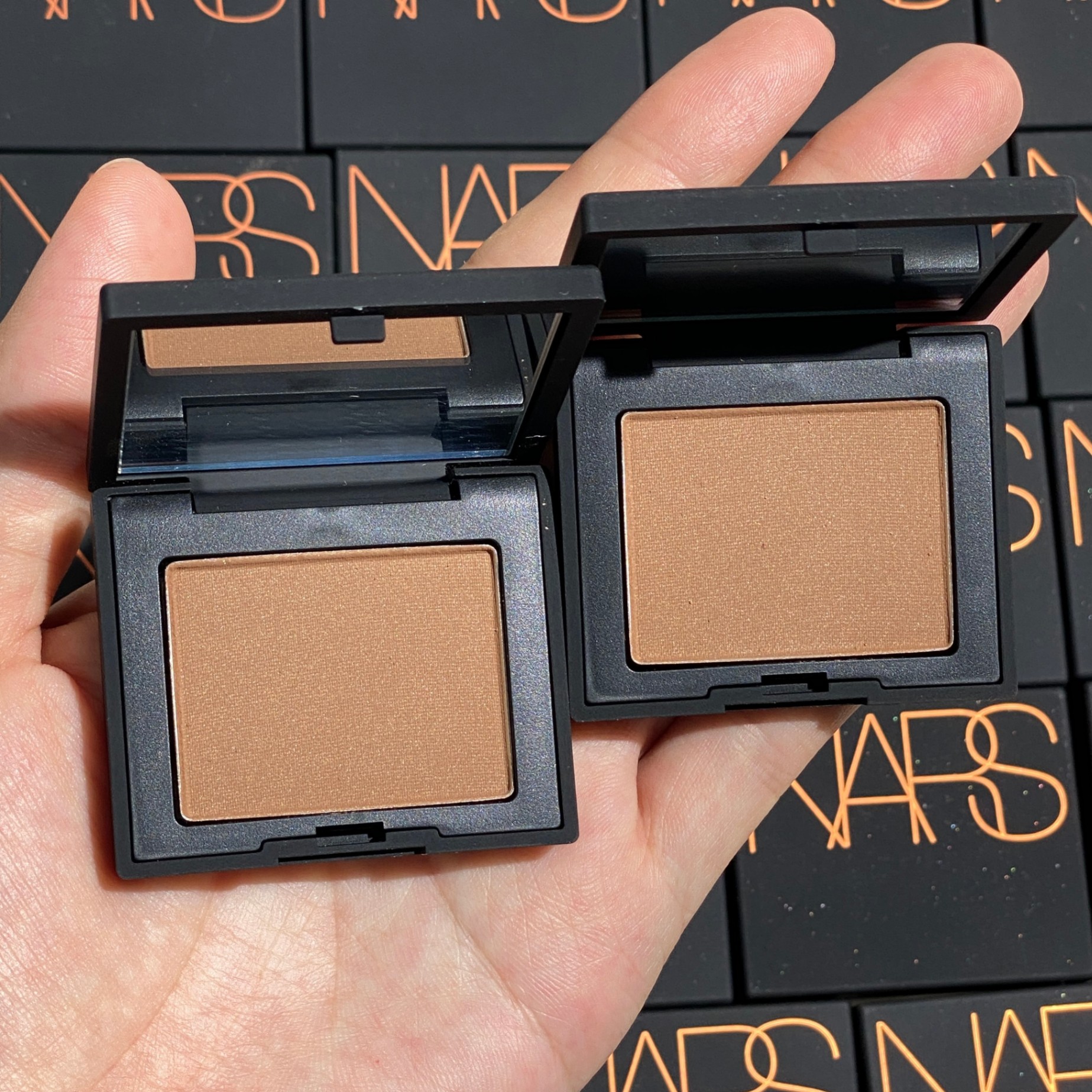 Tạo khối NARS bronzing powder mini 2.5gr (unbox) - laguna