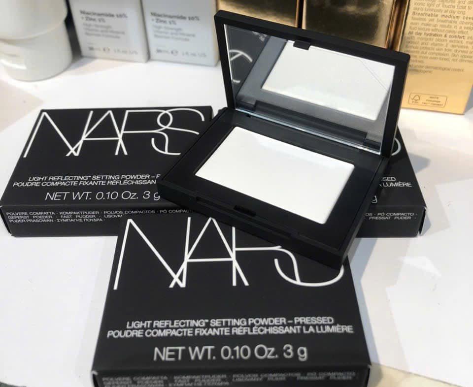 Phấn phủ NARS light reflecting mini 3g (size trung) - translucent crystal