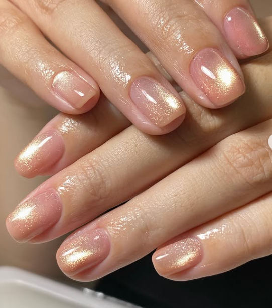 Mau-Xu-Huong-Nail-He-2026-Top-6-Gam-Mau-Hot-Nhat-Nam-Nay-Nang-Nen-Biet-2.png