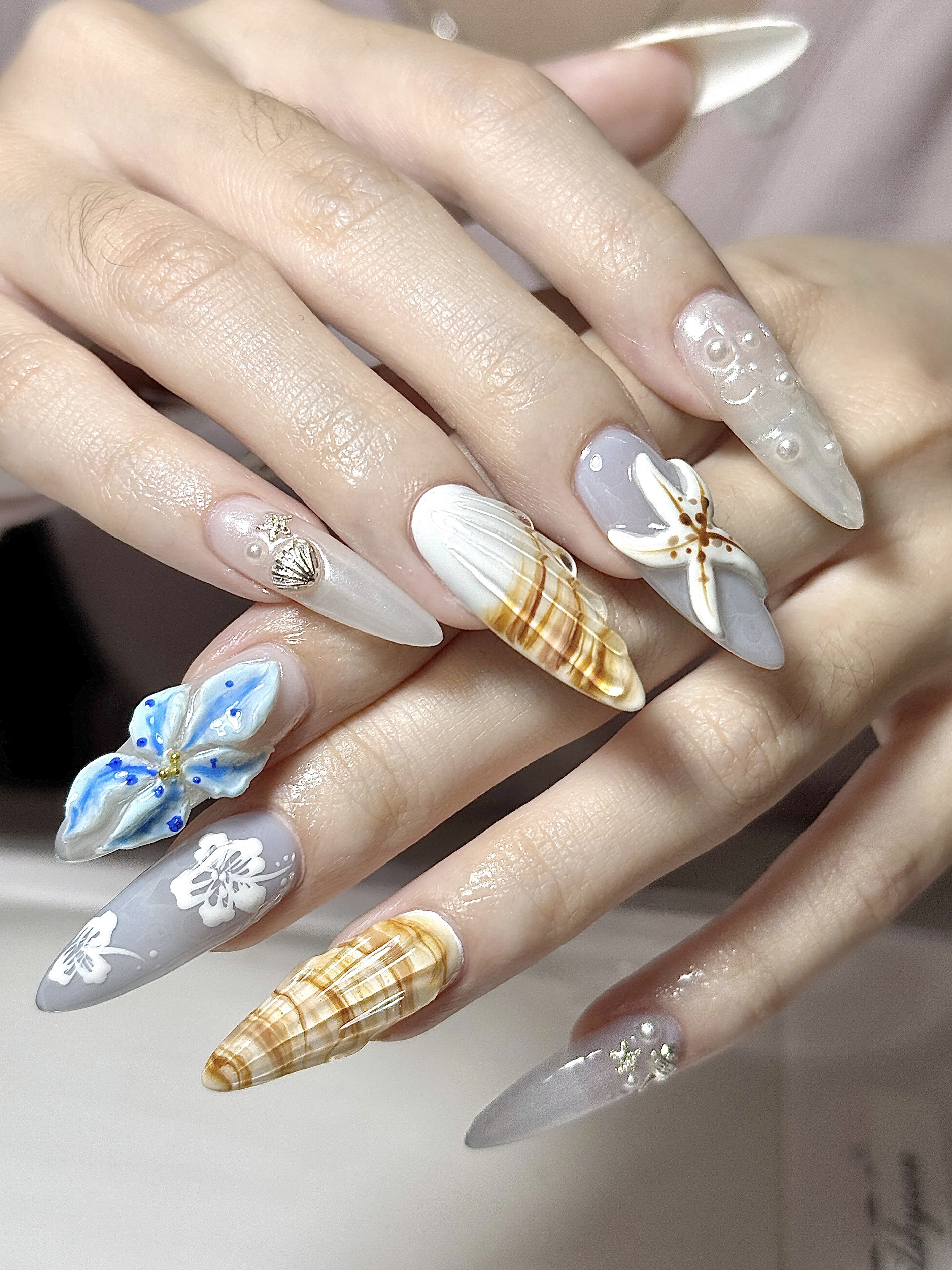 Biển Hoạ Tiết Nổi