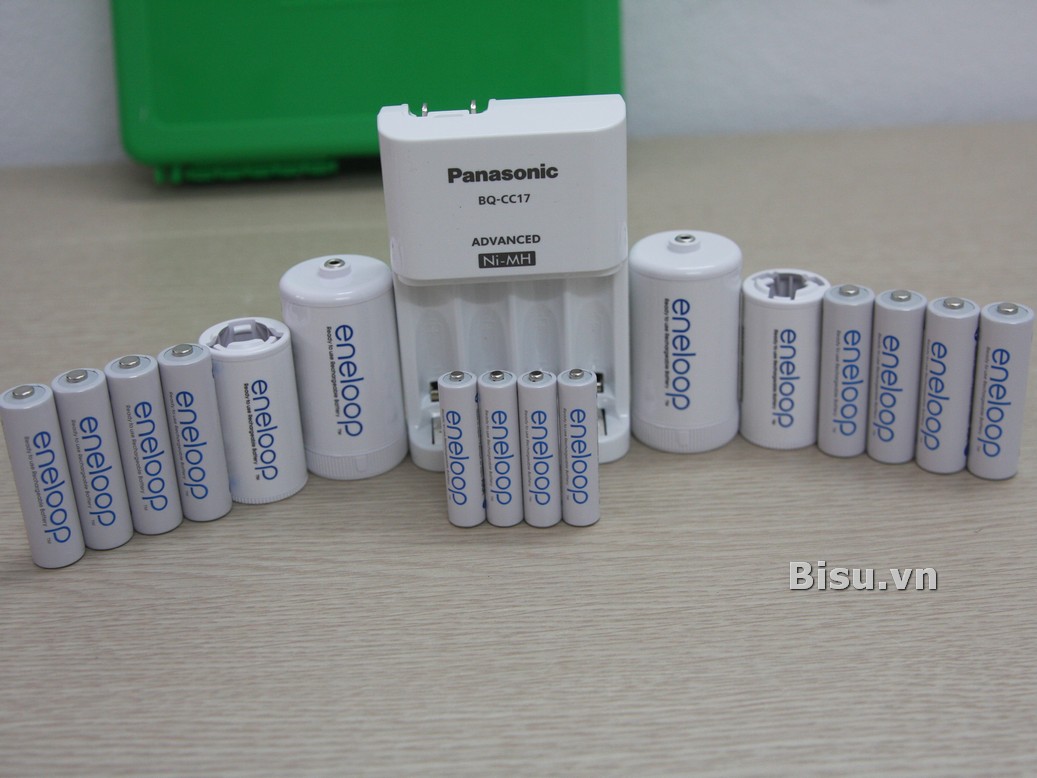 Bộ pin mới Panasonic Eneloop chính hãng Bắc Mỹ