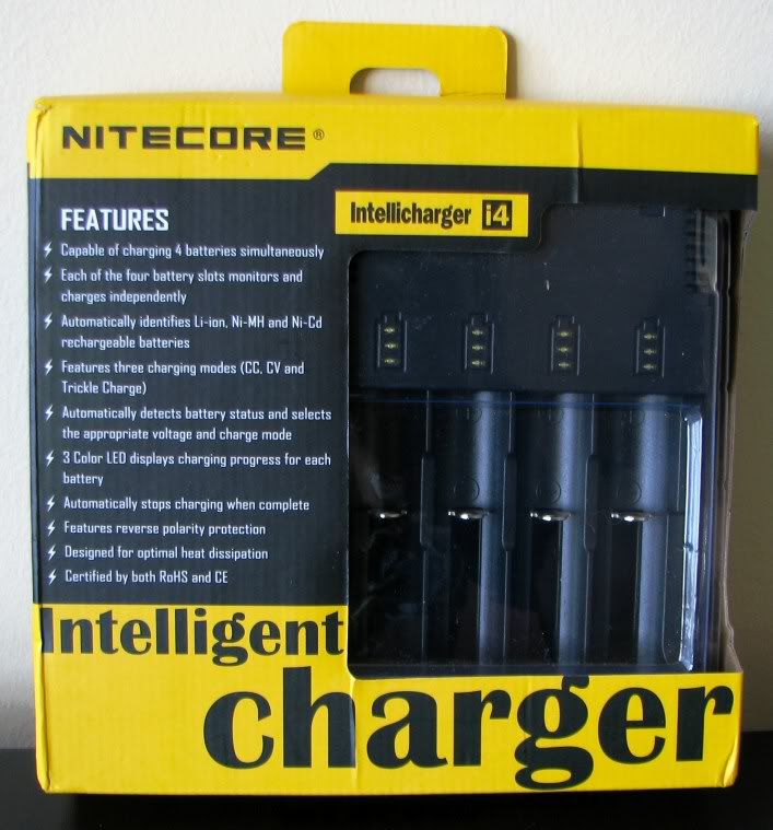Review bộ sạc Nitecore i4