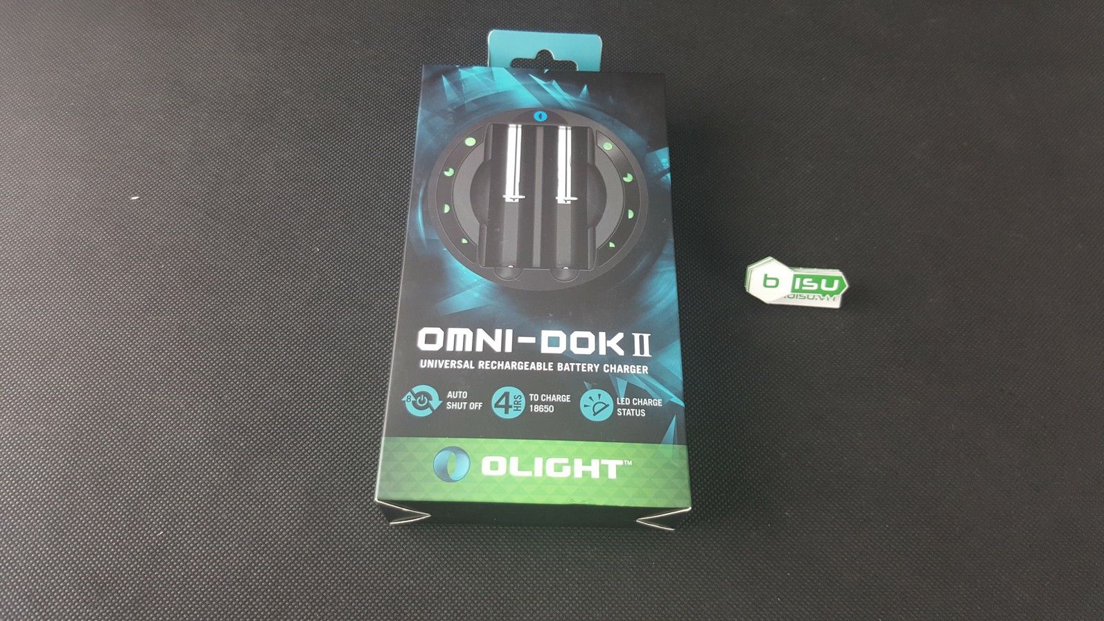 Sạc Olight Omni-Dok II - đánh giá 360 độ