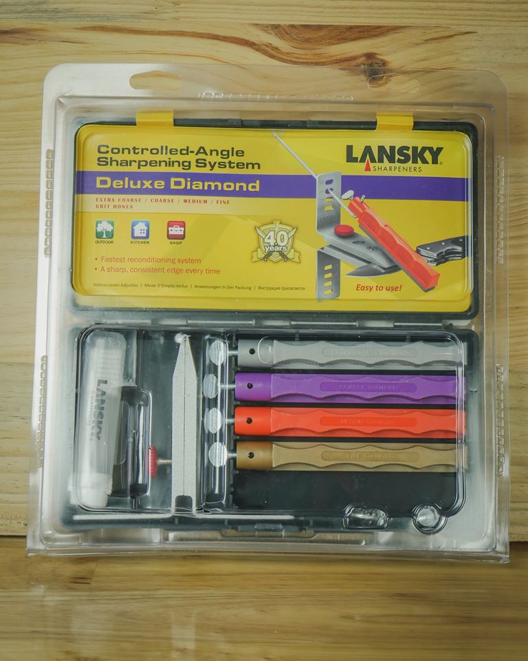 Kit d'affûtage 4 pierres Deluxe Diamond LANSKY - Conditions Extremes Kit d'affûtage 4 pierres Deluxe Diamond LANSKY - Conditions Extremes