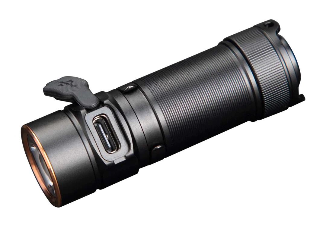 Đèn pin FENIX E18R V2.0 (1200 Lumens)