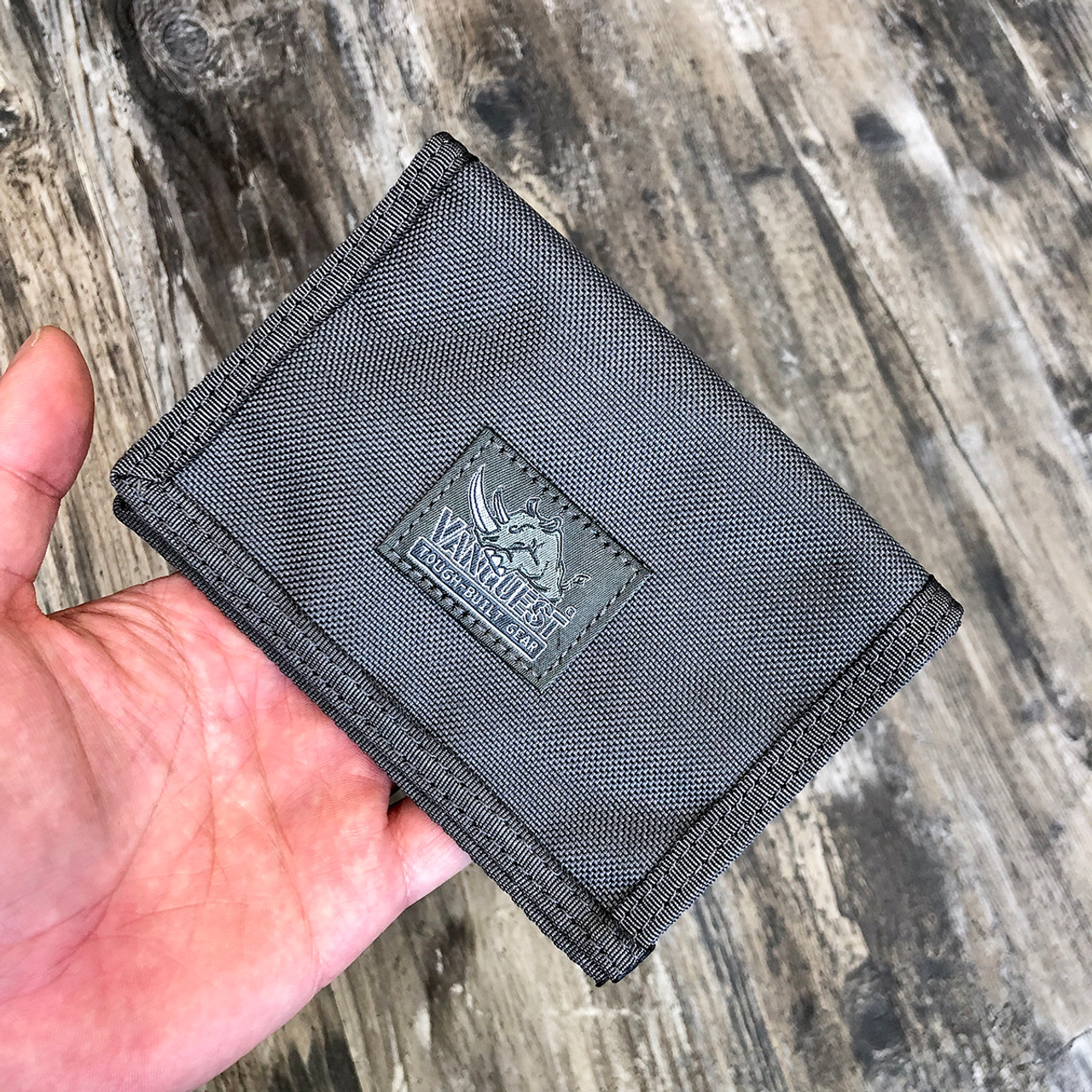 VANQUEST - VÍ CACHE (GEN-3) RFID-BLOCKING SECURITY WALLET