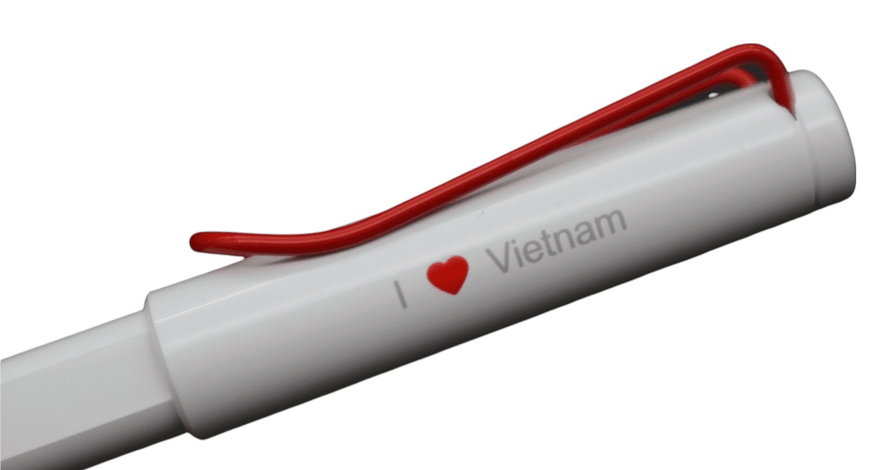 Bút máy - Lamy Safari - White/Red - ILoveVN (Limited Edition 2021 )