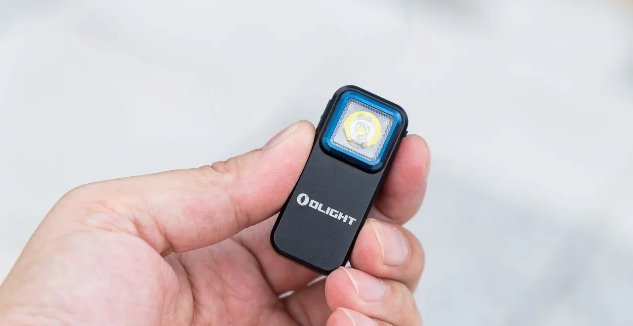 Đèn pin OLIGHT Oclip Clip (300 lumens)