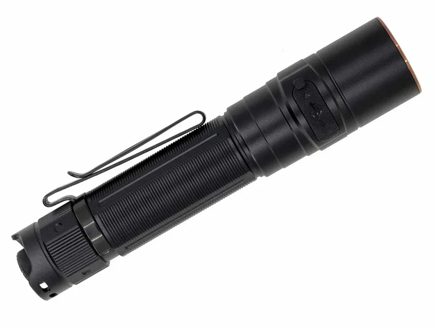 Đèn pin FENIX LD30R (1700 Lumens - chiếu xa 267 mét)