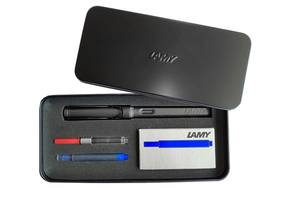 Bộ Quà Tặng - Lamy Safari - Steel Black