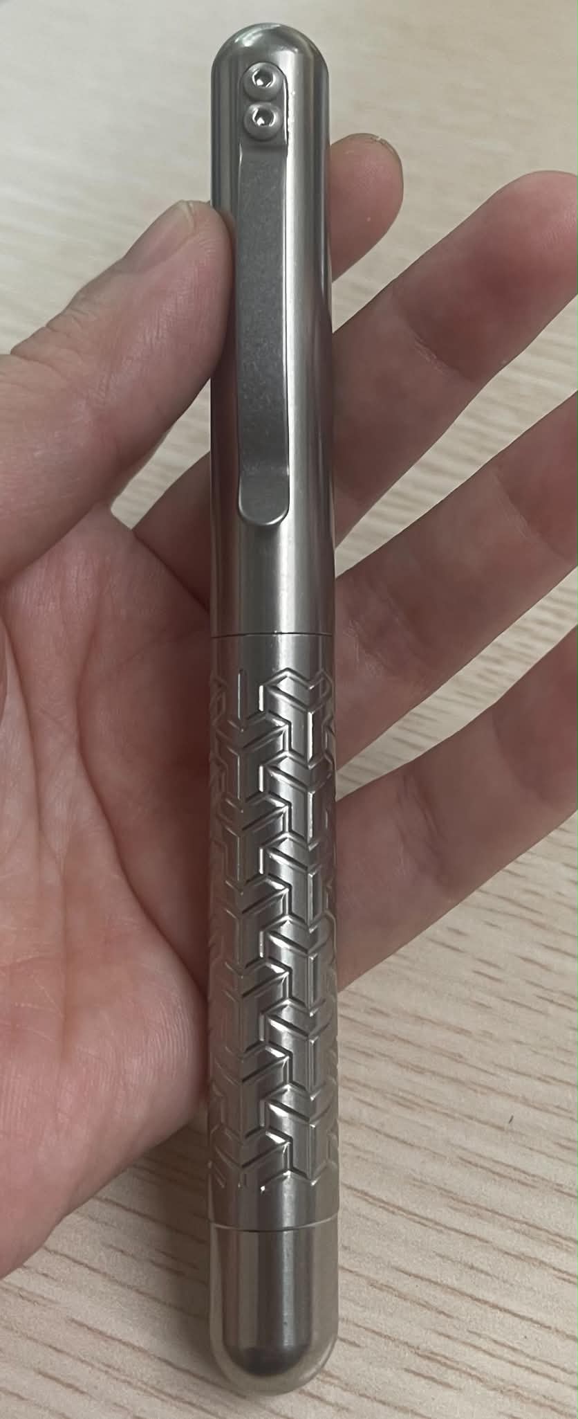 Bút Titanium Pen - Họa tiết vân cắt CNC