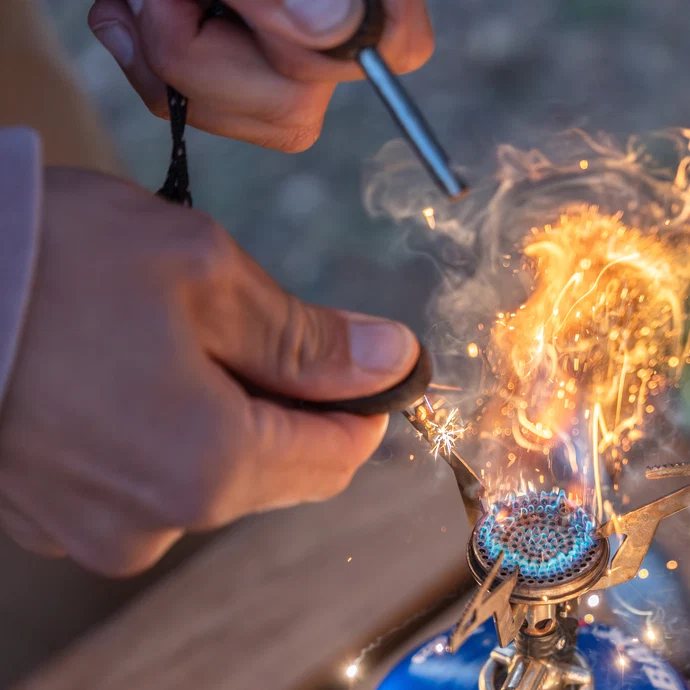 Light My Fire - Đánh lửa Swedish FireSteel scout 2in1