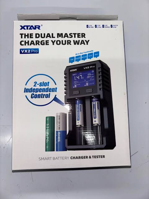Sạc pin đa năng Xtar 2 Khe VX2 pro