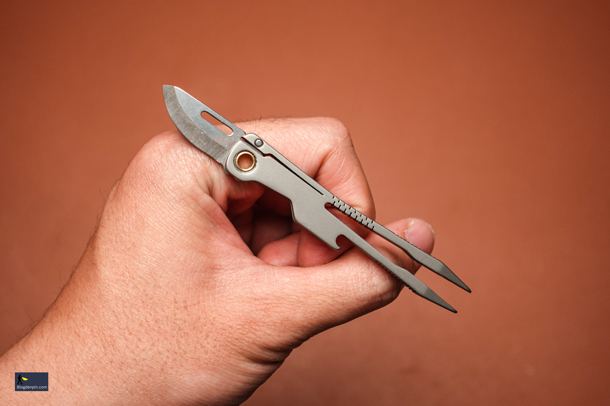 Nhip-Titanium-kem-luoi-roc-giay-TX26_EDC Items-57.jpg