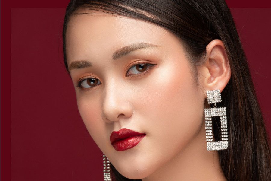 NHỮNG MẪU LENS ĐẸP KIẾN TẠO XU HƯỚNG NĂM 2020