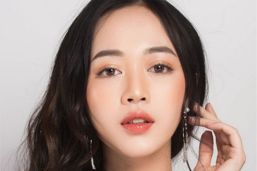 Học ngay cách trang điểm cực hợp với từng màu lens mắt
