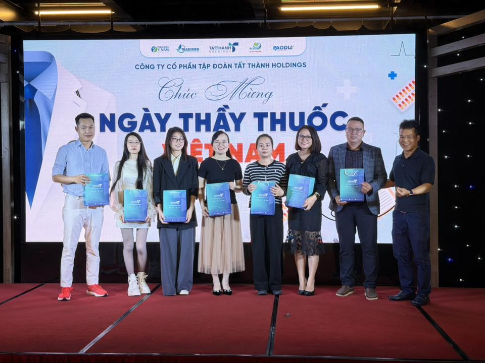 Du-Xuan-amp-Kick-Off-2026-Tat-Thanh-Holdings-Khoi-Dong-Nam-Moi-Voi-Tinh-Than-But-Pha.png