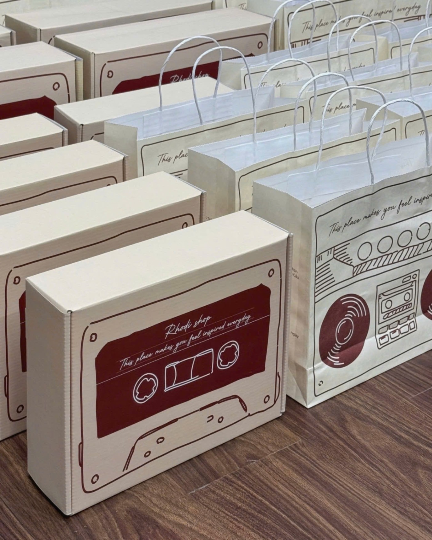 Pack túi + hộp quà Radio 9903 - NHỎ