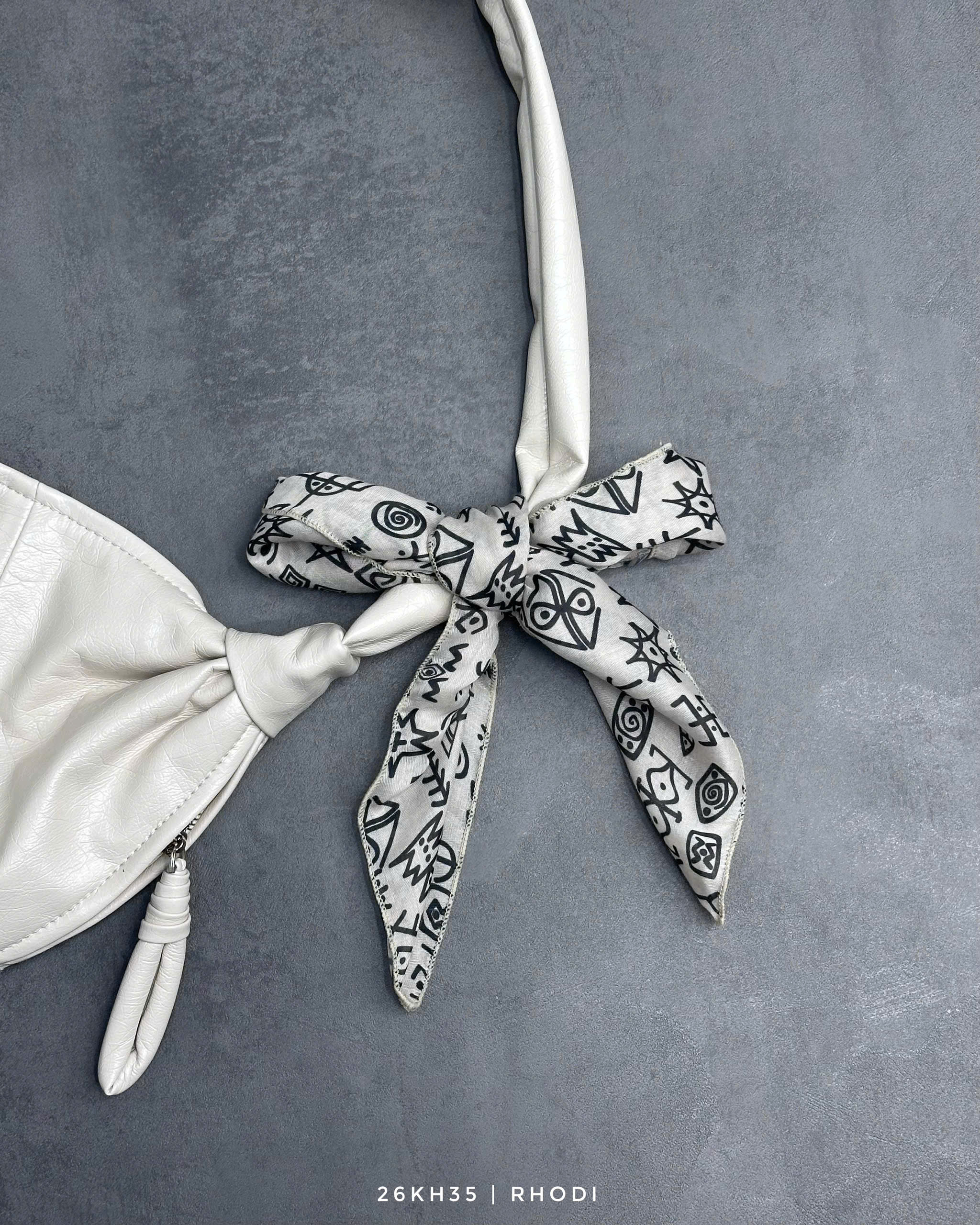 Khăn bandana HT.TRẮNG 26KH35 BD