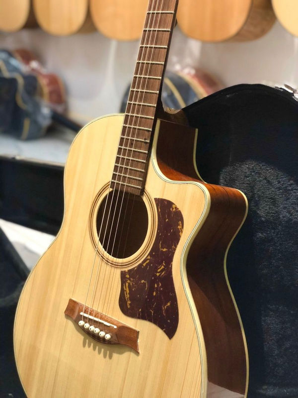 Đặc điểm của đàn Guitar Acoustic