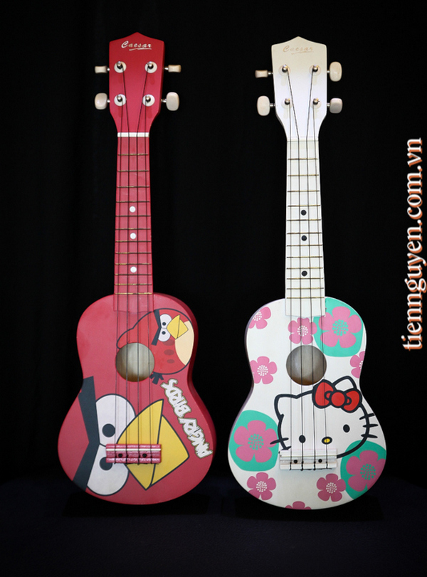 UKULELE UKM-003