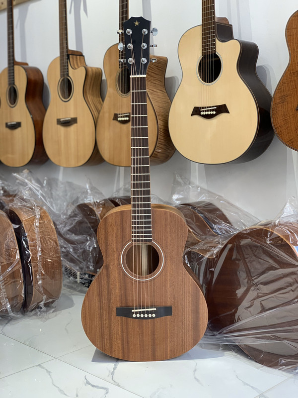 GUITAR SAO MAI CUSTOM BABY SM-01 phiên bản full mahogany