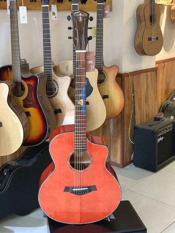 Guitar Acoustic Takla 3