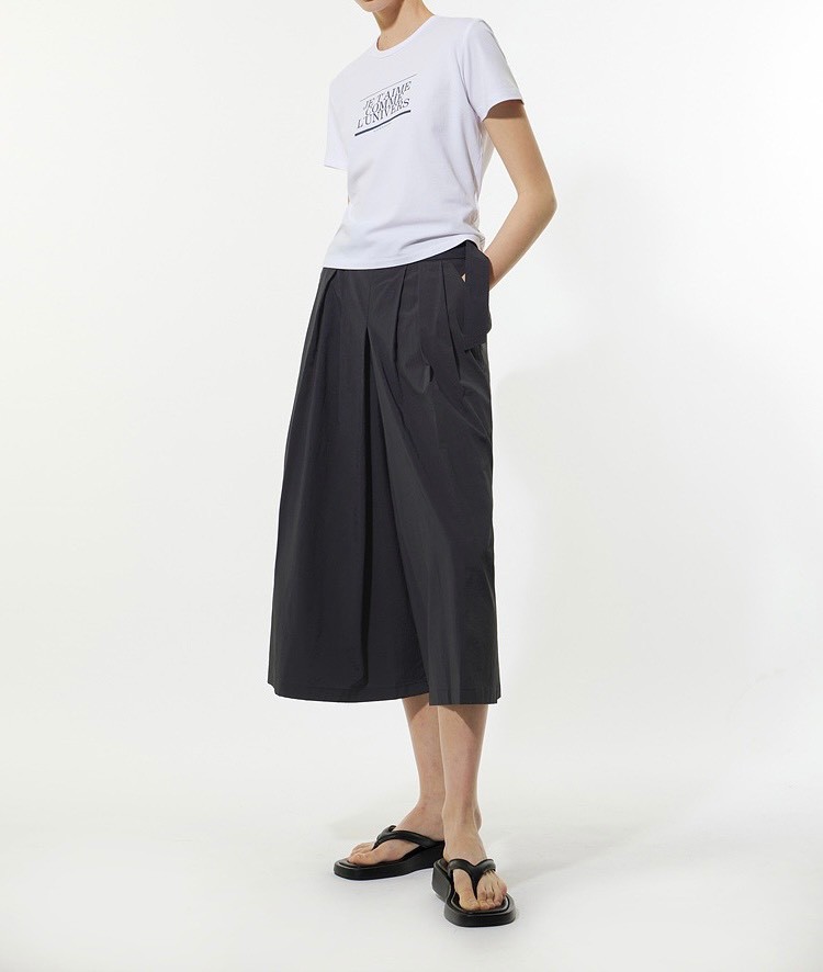 Quần culottes kaki mềm dáng lửng, có đai, cạp chun sau, 2 túi hông thật