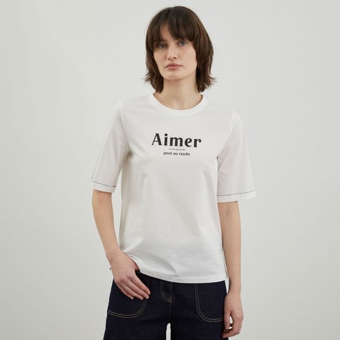 Áo phông cổ tròn, ngắn tay, xẻ hông, viền tay áo, chữ '' Aimer '' , 4 màu