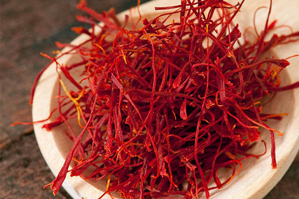 Saffron mật ong là gì