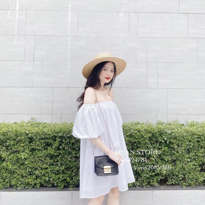 Váy xuông trễ vai tay bồng