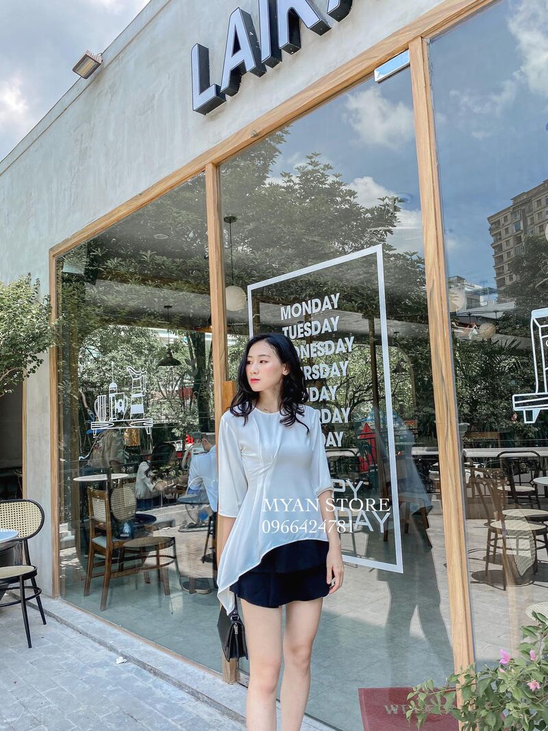 Áo lụa cổ tròn vạt chéo