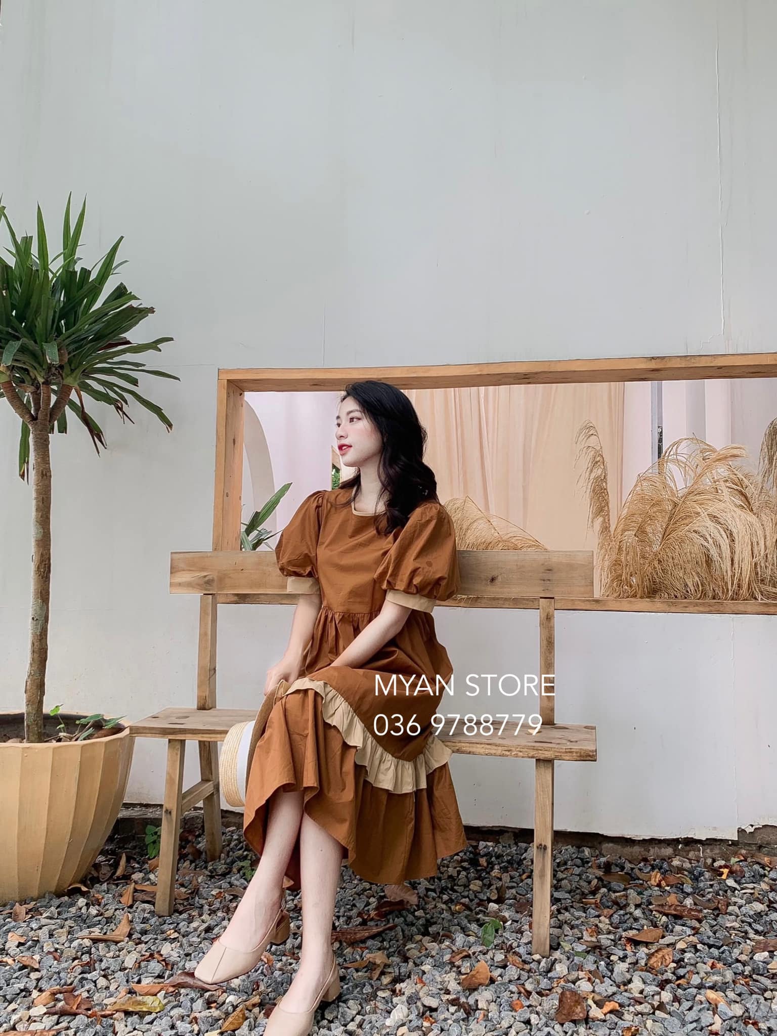 Váy babydoll viền màu