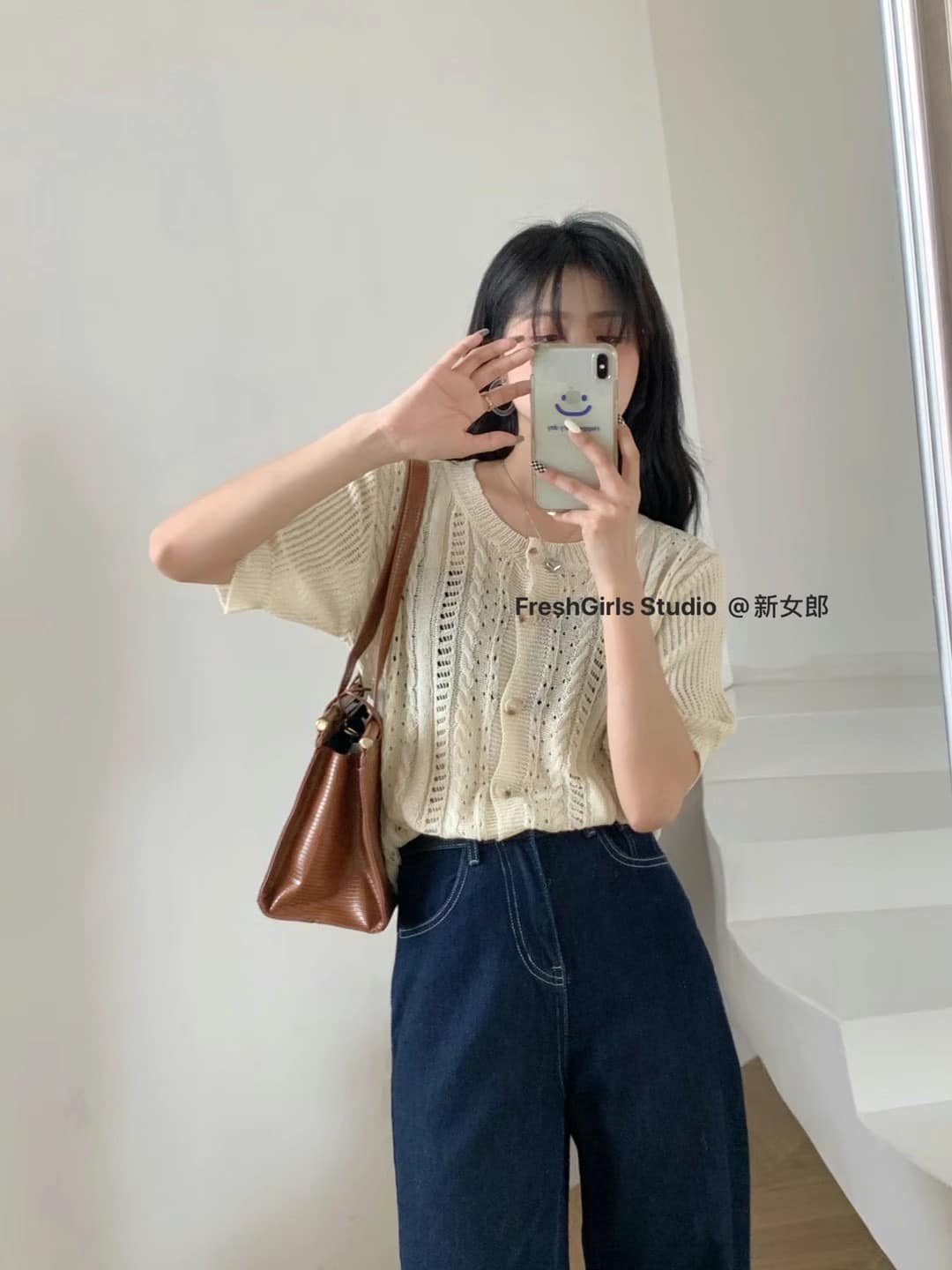 Áo len cộc tay lỗ nhỏ mở khuy 6 cúc Fresh Girls (3m-7011)
